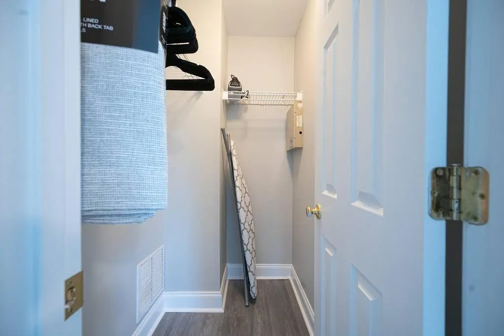 Spacious 2 Bedroom 2 Ba In University City Charlotte